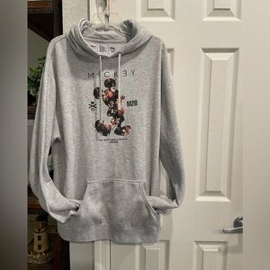 Disney Collection X Neff long
Sleeve Pullover Gray Hoodie floral mickey
XXL